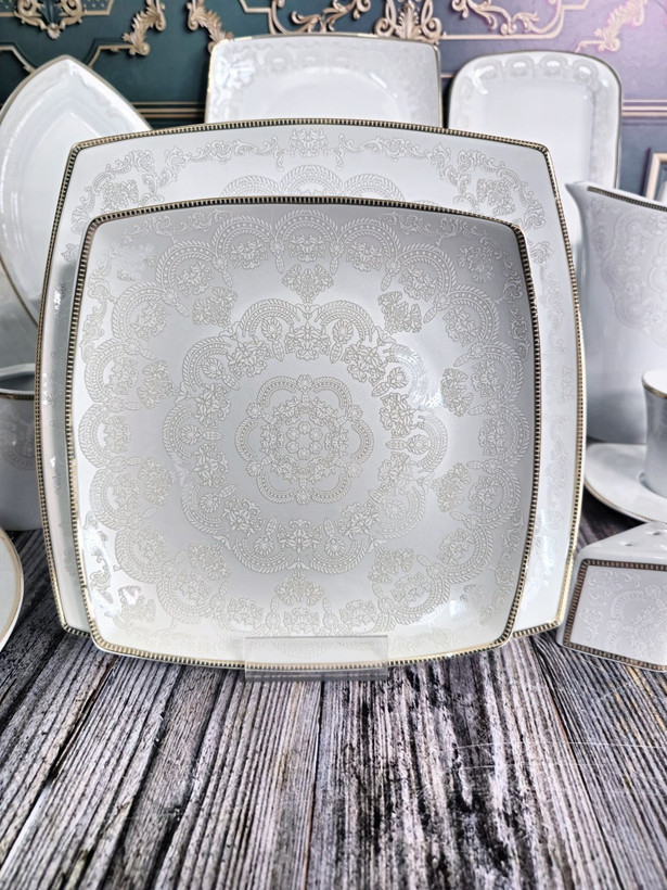 سرویس چینی پردیس طرح آتوسا۱۰۵پارچه ۱۲نفره کد 2071